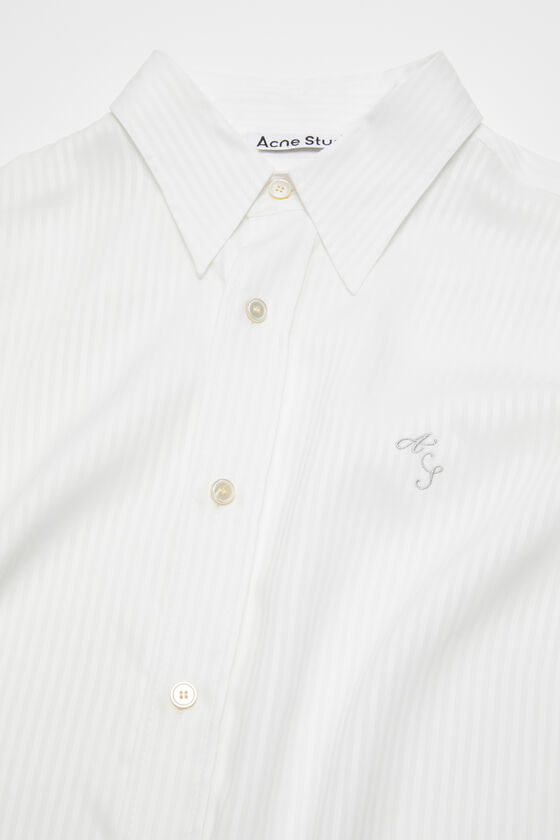 (image for) Exquisite Button-up shirt